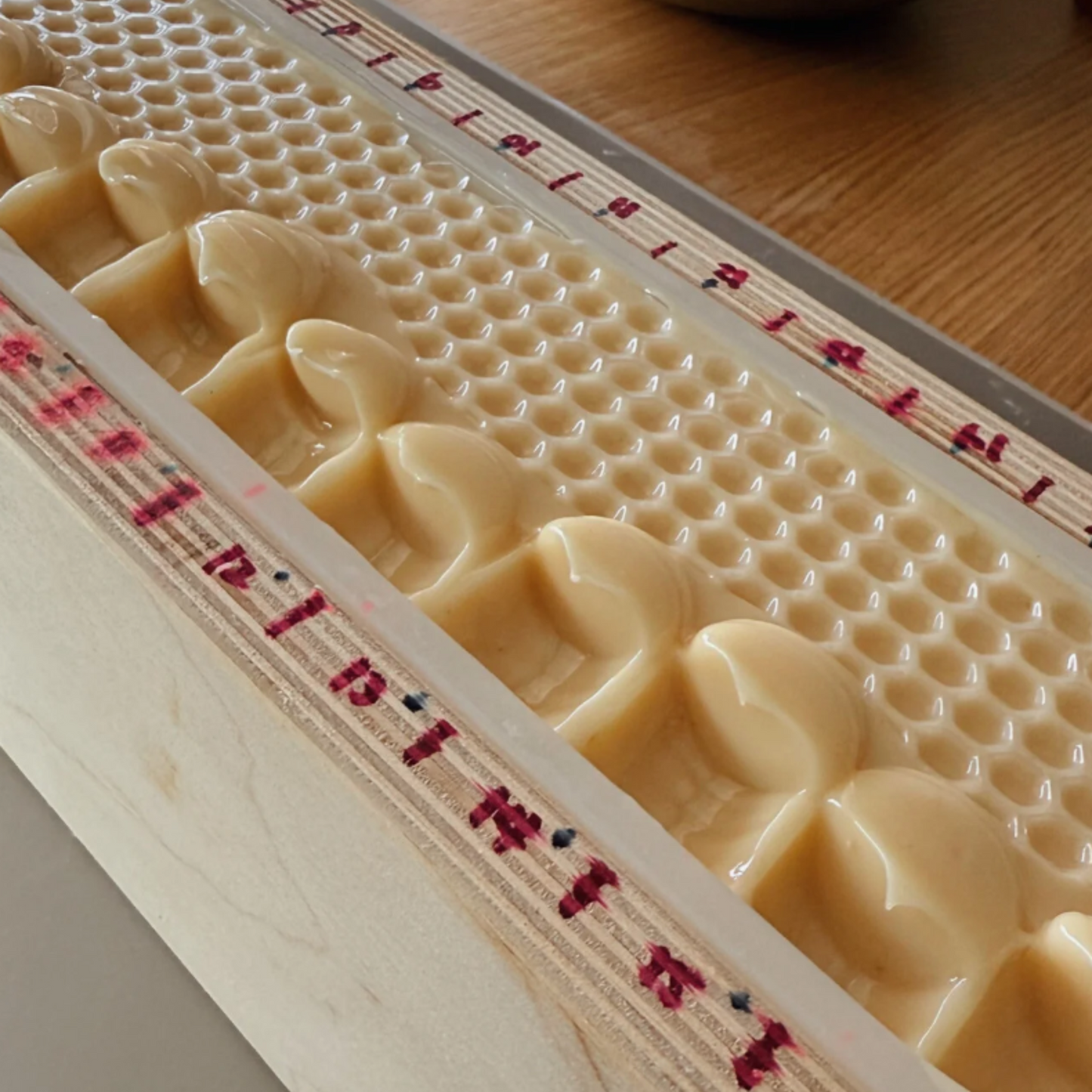 Soaphee's Handmade Soap - Honey Oat Delight